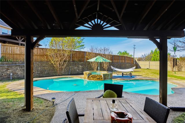 8825 Arbor Creek Lane, Mckinney, TX 75072