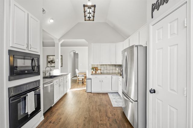 8825 Arbor Creek Lane, Mckinney, TX 75072