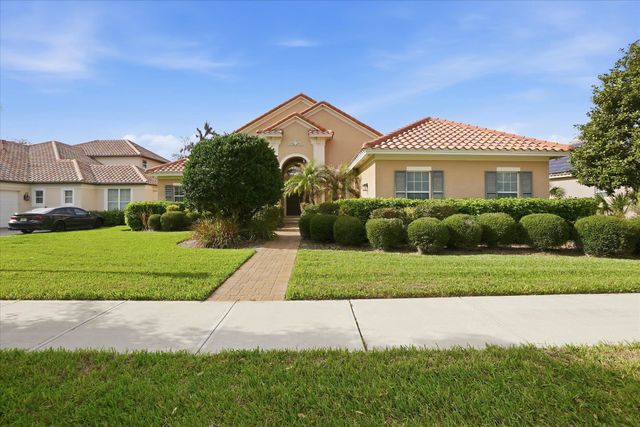 13 New Oak Leaf Dr, Palm Coast, FL 32137