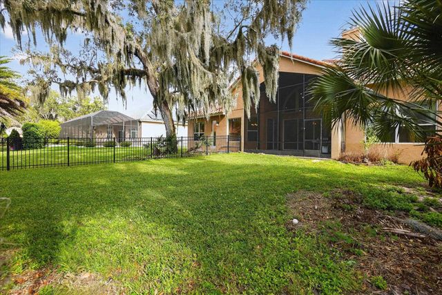 13 New Oak Leaf Dr, Palm Coast, FL 32137