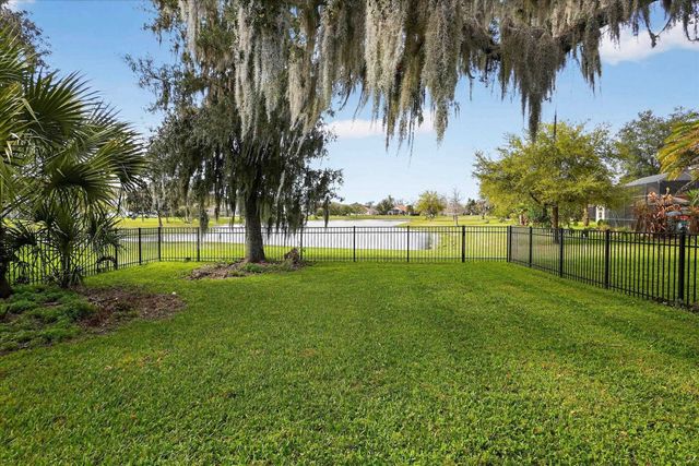 13 New Oak Leaf Dr, Palm Coast, FL 32137