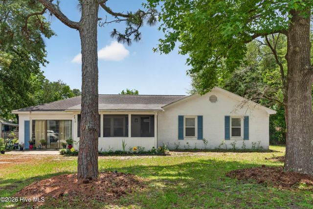4810 W Lord Byron Road, Wilmington, NC 28405