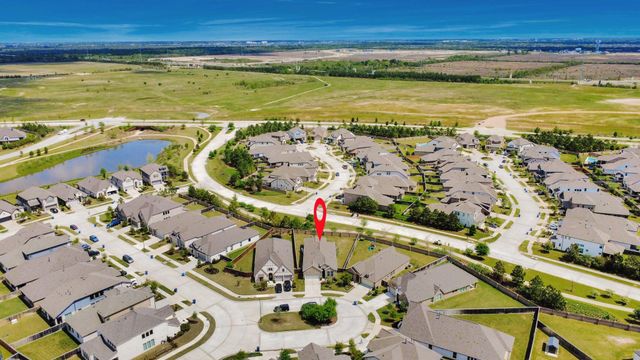 10810 Spiny Caterpillar Court, Cypress, TX 77433