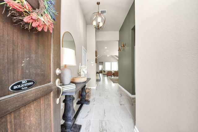 10810 Spiny Caterpillar Court, Cypress, TX 77433