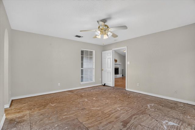 3520 Old Dennis Road, Weatherford, TX 76087