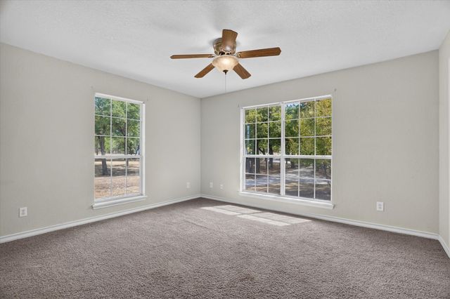 3520 Old Dennis Road, Weatherford, TX 76087