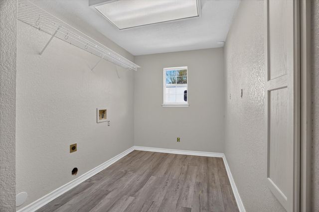 3520 Old Dennis Road, Weatherford, TX 76087