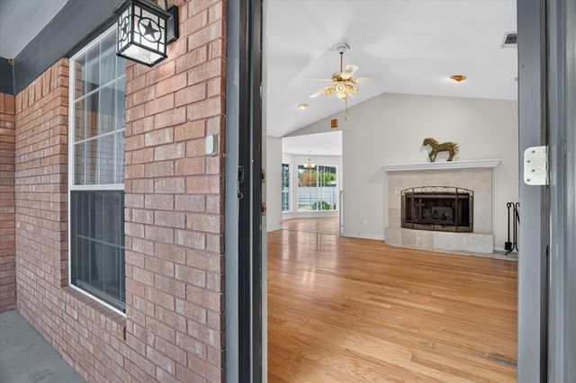 3520 Old Dennis Road, Weatherford, TX 76087