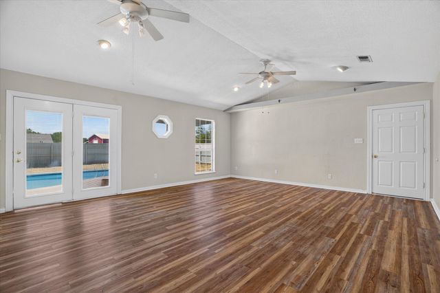 3520 Old Dennis Road, Weatherford, TX 76087