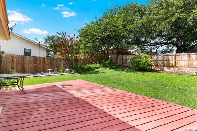 7111 Comanche Ridge Drive, Converse, TX 78109