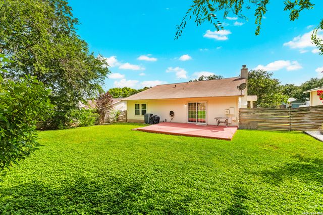 7111 Comanche Ridge Drive, Converse, TX 78109