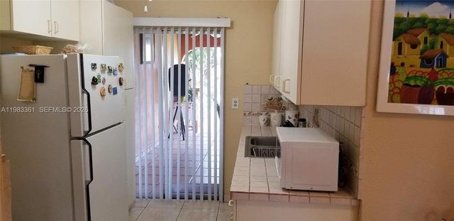 2787 SW 34th Ct 0, Miami, FL 33133