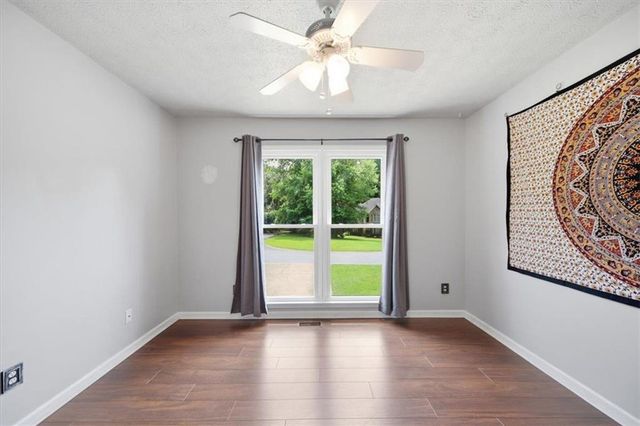 3787 Seasons Drive NW, Acworth, GA 30101