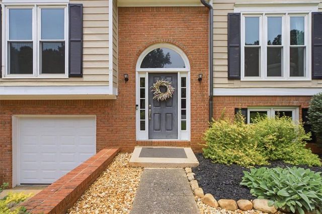 3787 Seasons Drive NW, Acworth, GA 30101