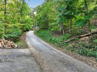 23 Stoney Creek Lane, Eureka, MO 63025