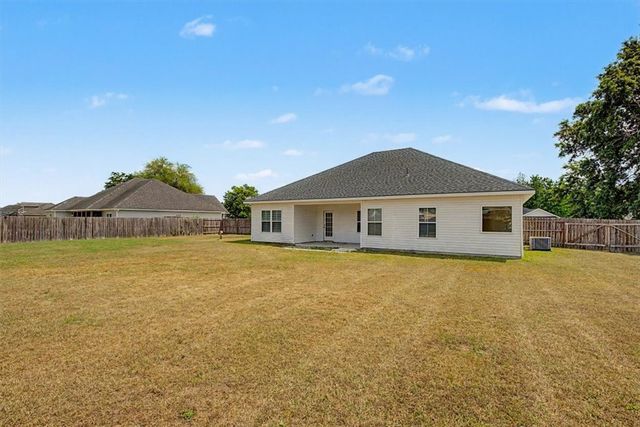 129 Timberland Drive NE, Ludowici, GA 31316