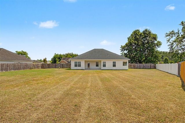 129 Timberland Drive NE, Ludowici, GA 31316