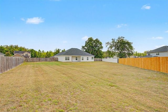 129 Timberland Drive NE, Ludowici, GA 31316