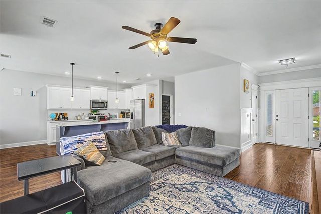 129 Timberland Drive NE, Ludowici, GA 31316