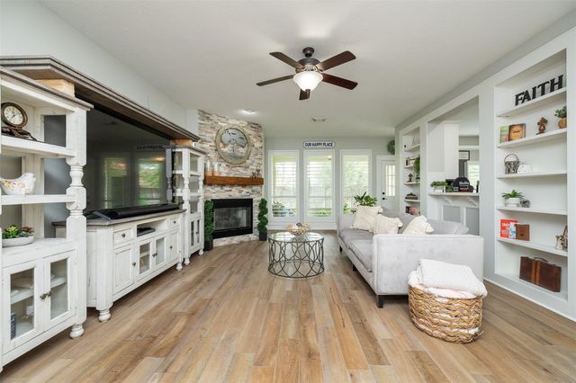 16222 Pine Thorn Drive, Houston, TX 77095
