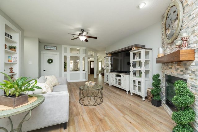 16222 Pine Thorn Drive, Houston, TX 77095
