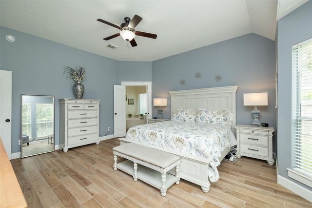 16222 Pine Thorn Drive, Houston, TX 77095
