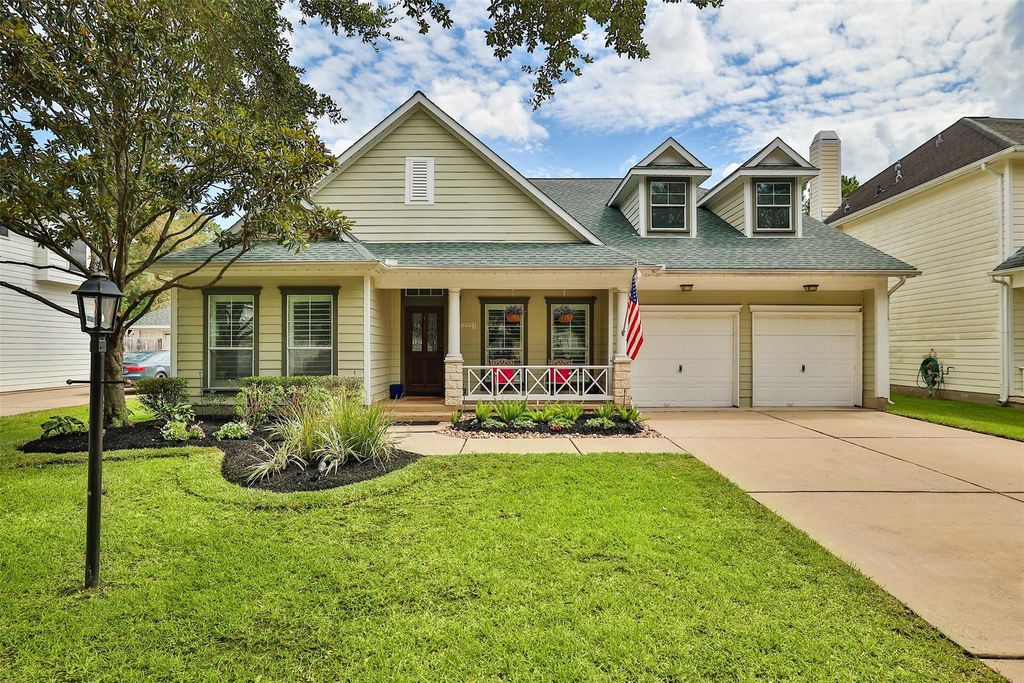 16222 Pine Thorn Drive, Houston, TX 77095