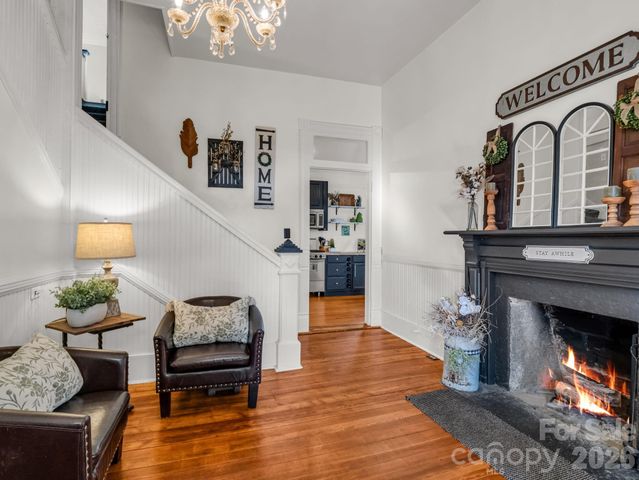 219 Stoney Mountain Road, Hendersonville, NC 28791