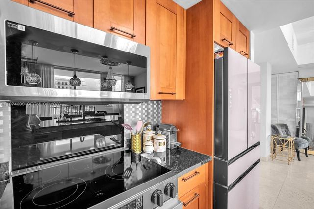 4100 Salzedo St 519, Coral Gables, FL 33146