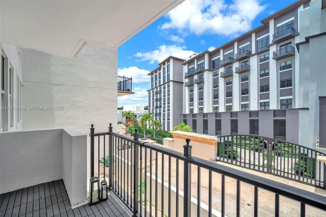 4100 Salzedo St 519, Coral Gables, FL 33146