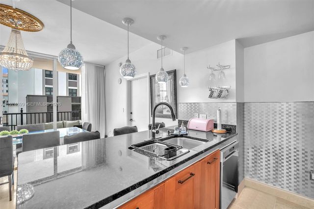 4100 Salzedo St 519, Coral Gables, FL 33146