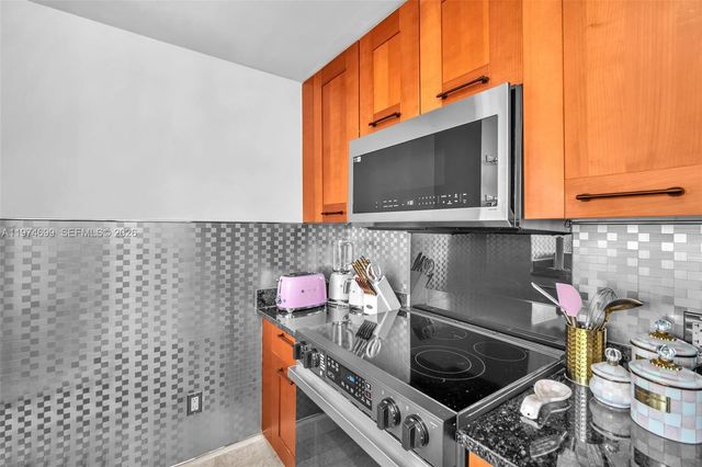 4100 Salzedo St 519, Coral Gables, FL 33146