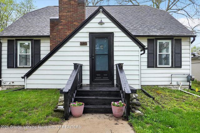 3189 Birch Row Drive, East Lansing, MI 48823
