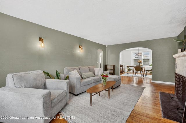 3189 Birch Row Drive, East Lansing, MI 48823