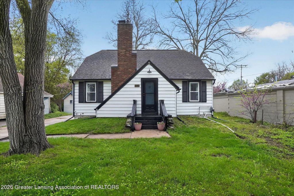 3189 Birch Row Drive, East Lansing, MI 48823