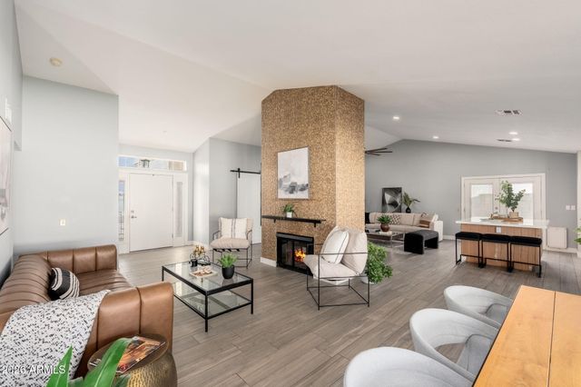 9088 E ASTER Drive, Scottsdale, AZ 85260