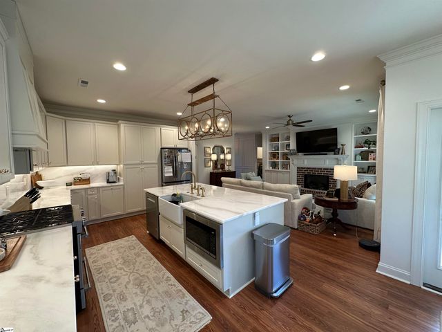 171 New Cut Road, Piedmont, SC 29673