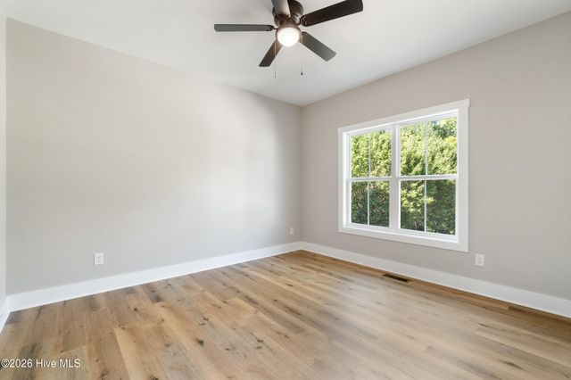 185 Shagbark Court, Seven Lakes, NC 27376
