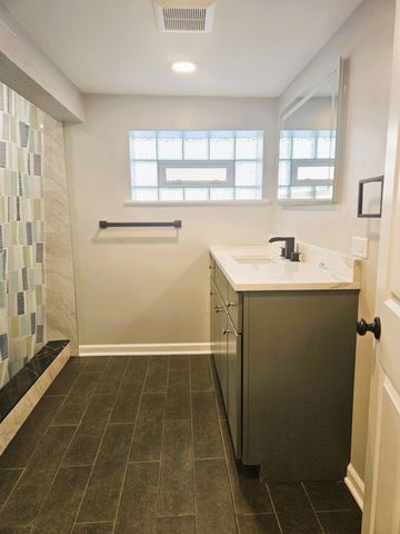 4339 Hickory Avenue, Hammond, IN 46327