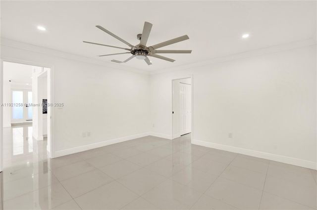 11377 SW 74th St 11377, Miami, FL 33173