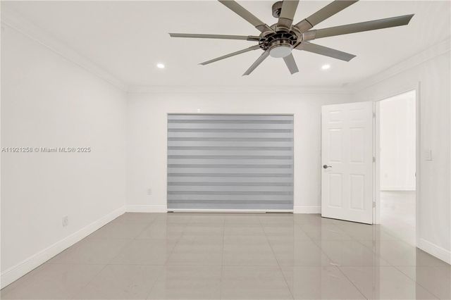 11377 SW 74th St 11377, Miami, FL 33173