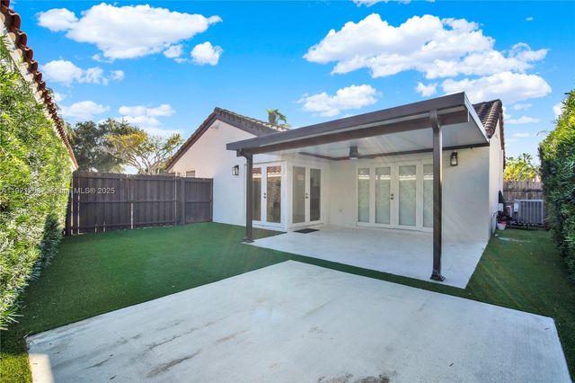 11377 SW 74th St 11377, Miami, FL 33173