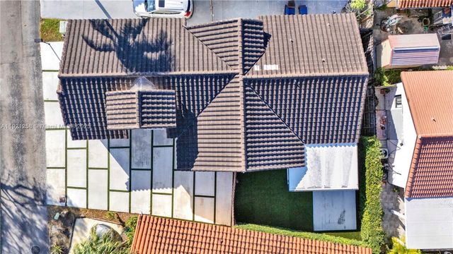 11377 SW 74th St 11377, Miami, FL 33173