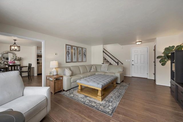 1528 VAN ROAD, Green Bay, WI 54311