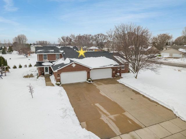 1528 VAN ROAD, Green Bay, WI 54311