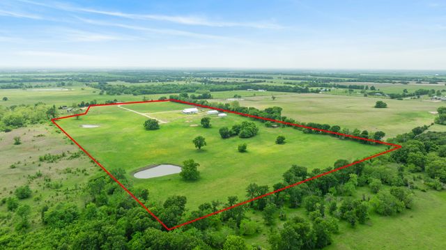 815 County Road 12550, Paris, TX 75462