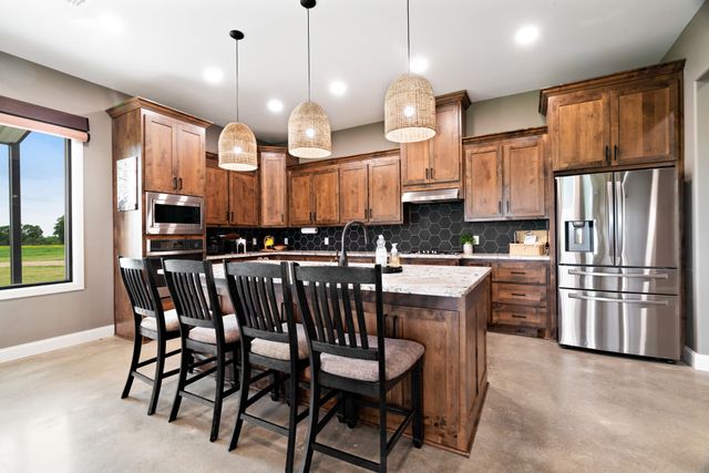 815 County Road 12550, Paris, TX 75462