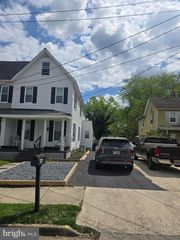 206 BROAD ST, Elmer, NJ 08318
