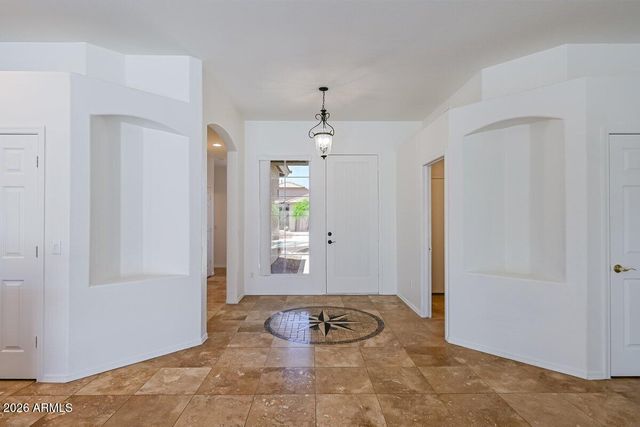 4254 E MOLLY Lane, Cave Creek, AZ 85331
