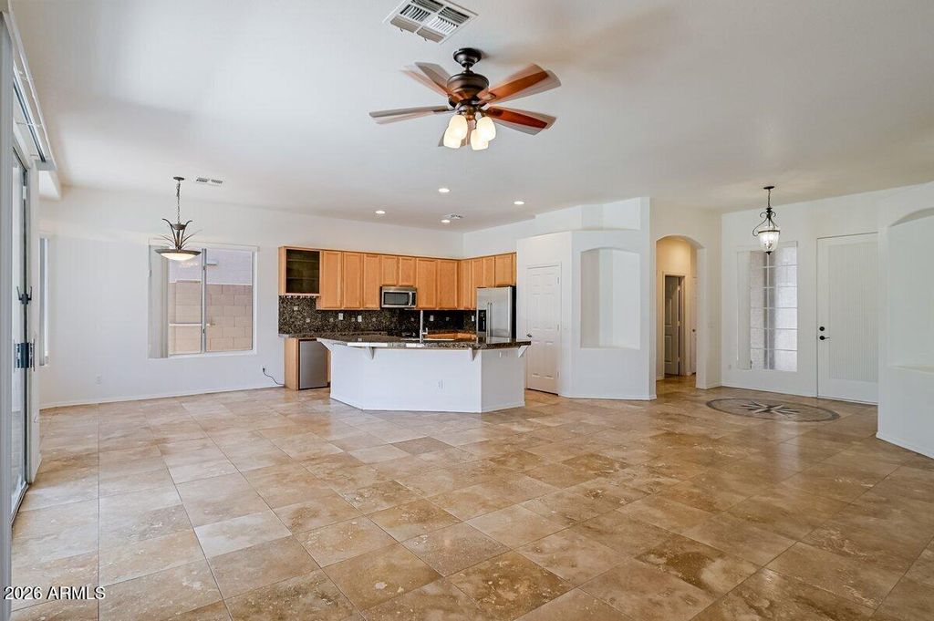 4254 E MOLLY Lane, Cave Creek, AZ 85331 — photo 2